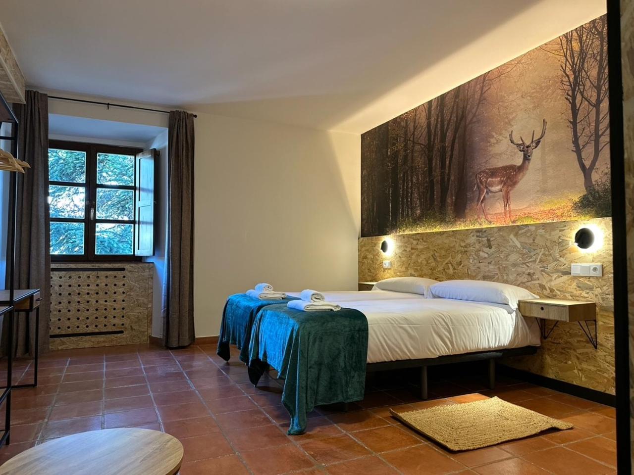 Hotel Y Albergue Real Fabrica De エスカライ エクステリア 写真